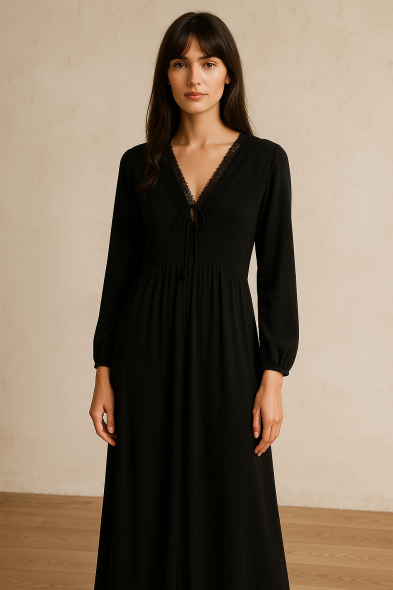ROBE LONGUE AVEC DENTELLE 
