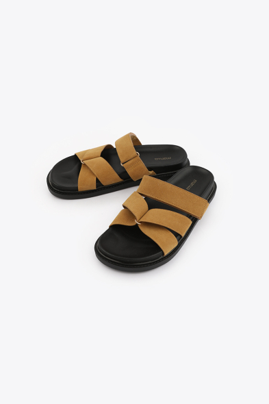 SANDALES À BRIDES