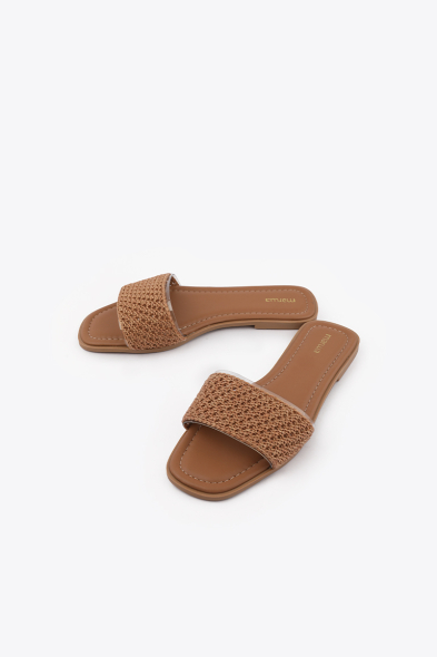 SANDALES TRESSÉES