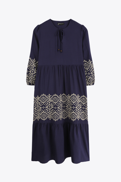 ROBE LONGUE BRODÉE