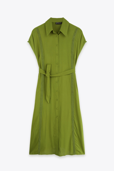 ROBE MI-LONGUE À BOUTONS 