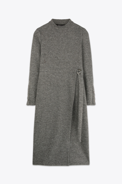 ROBE LONGUE À NOEUD