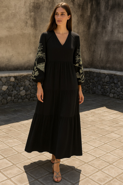 ROBE LONGUE BRODÉE