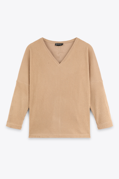TOP EN MAILLE