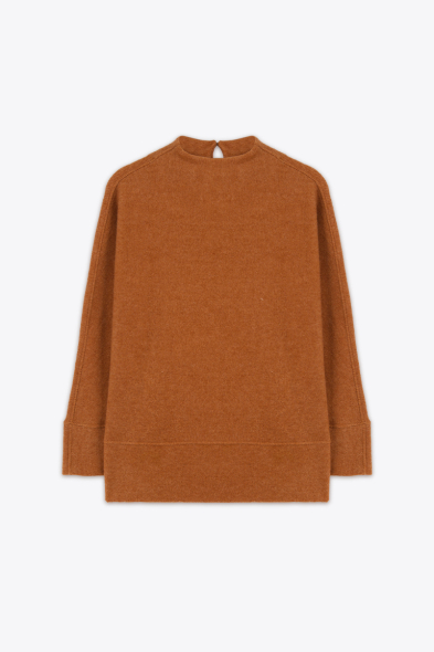TOP EN MAILLE