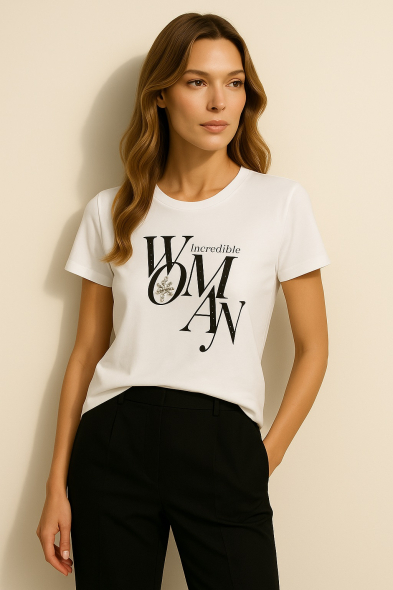 T-SHIRT À ÉCRITURE