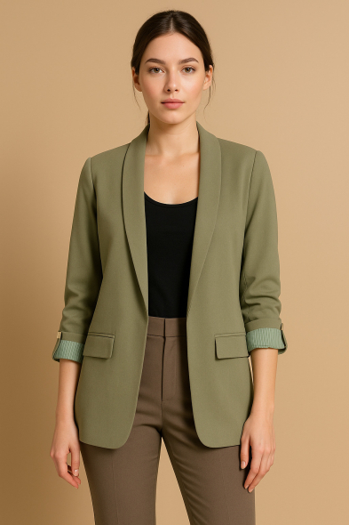 VESTE MANCHES À REVERS