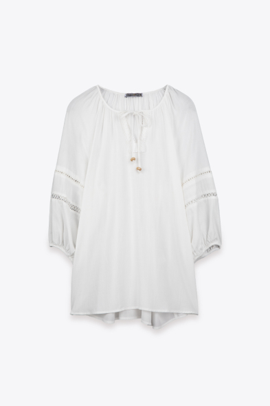 BLOUSE À DENTELLE