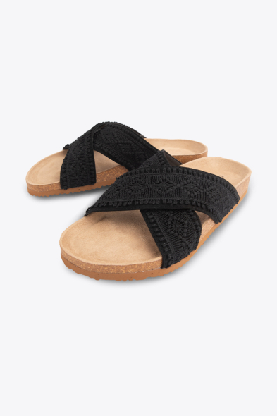 SANDALES À BRIDES CROISÉES