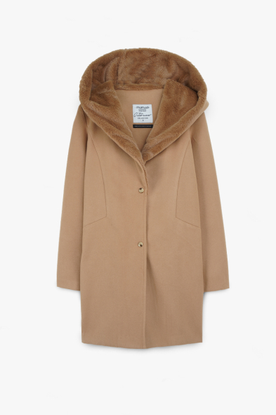 MANTEAU AVEC FOURRURE