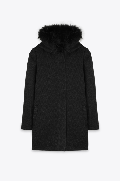 MANTEAU DOUX À FOURRURE ET CAPUCHE