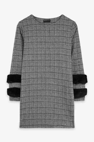 ROBE COURTE À FOURRURE