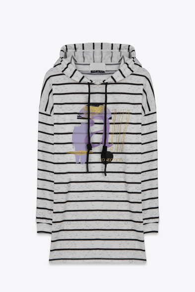 ROBE À CAPUCHE