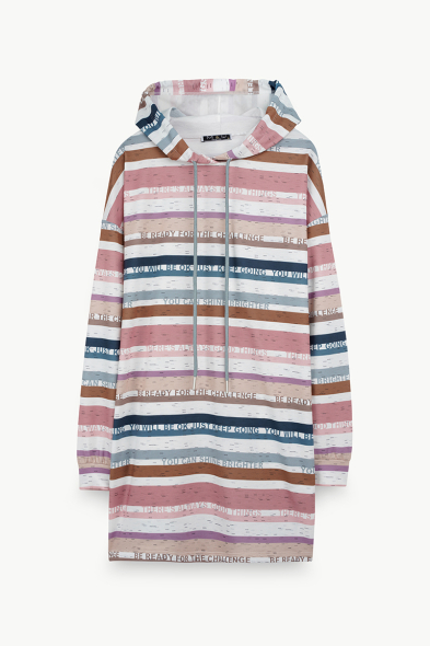 ROBE PULL À CAPUCHE