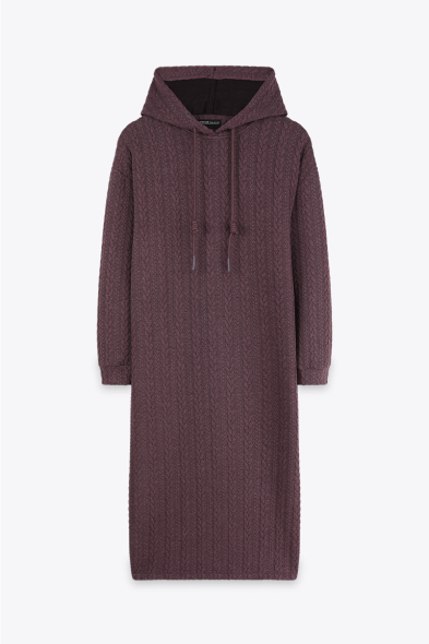 ROBE LONGUE À CAPUCHE