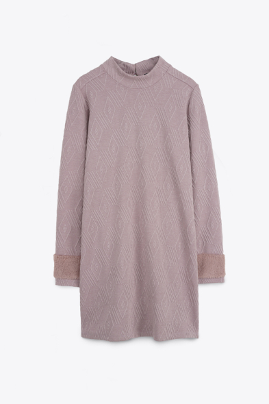 ROBE MAILLE COURTE