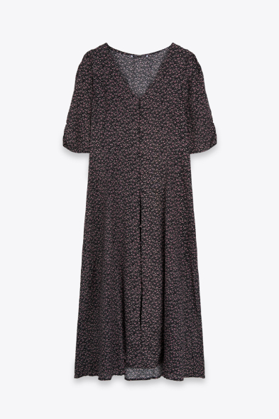 ROBE LONGUE À BOUTONS
