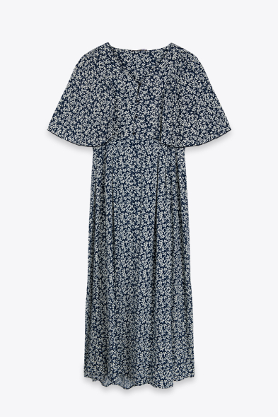 ROBE MANCHES À VOLANTS
