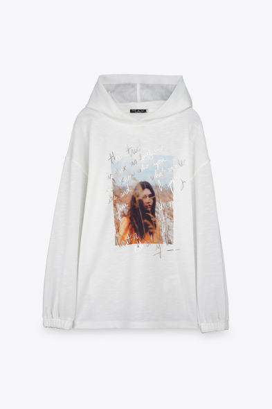 HOODIE PORTRAIT