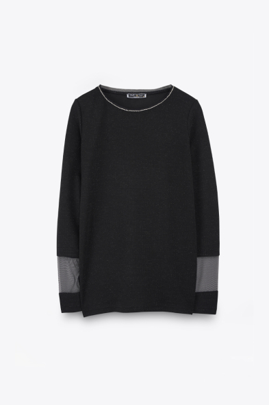 TOP AVEC TULLE