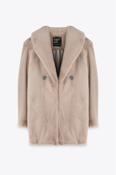 MANTEAU EN FOURRURE