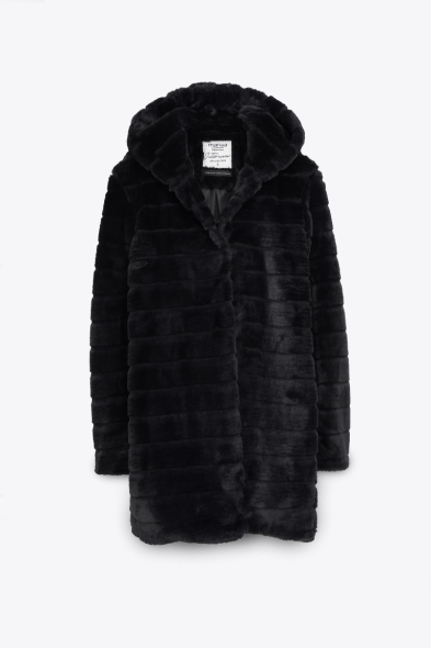 MANTEAU EN FOURRURE RAYE